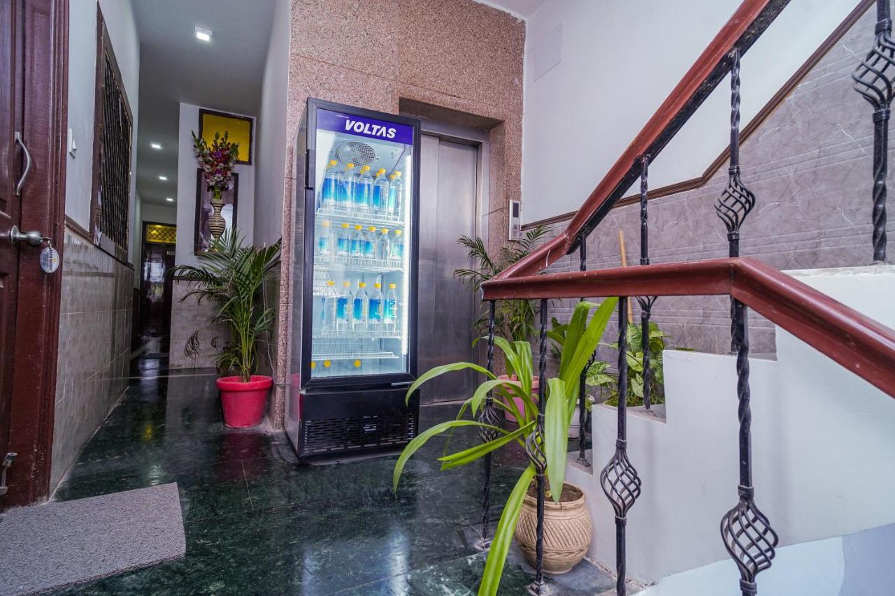 Golden Residency Hotel Új-Delhi Kültér fotó