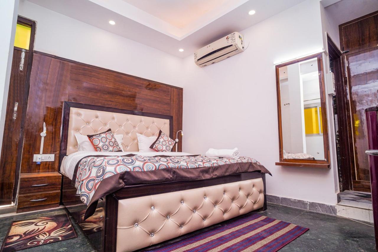 Golden Residency Hotel Új-Delhi Kültér fotó
